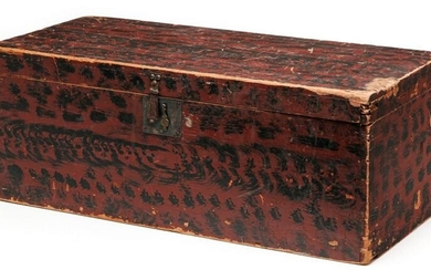 AMERICAN PAINT DECORATED TRUNK.