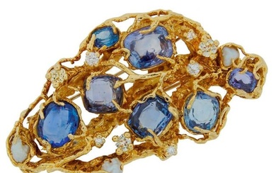 Arthur King Pearl Sapphire Diamond Yellow Gold Brooch Pin circa 1960s