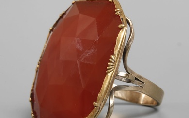 Baroque ring with carnelian