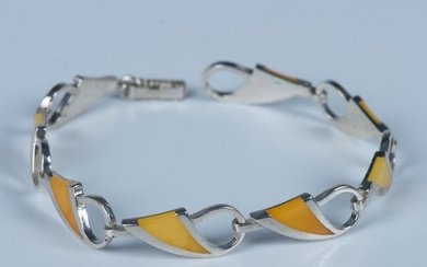 Beautiful Sterling Silver & Baltic Amber Inlay Bracelet