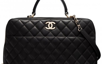 Chanel Black Quilted Lambskin Leather Trendy CC