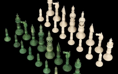 Chess. An Indian ivory 'Pepys' chess set circa 1820