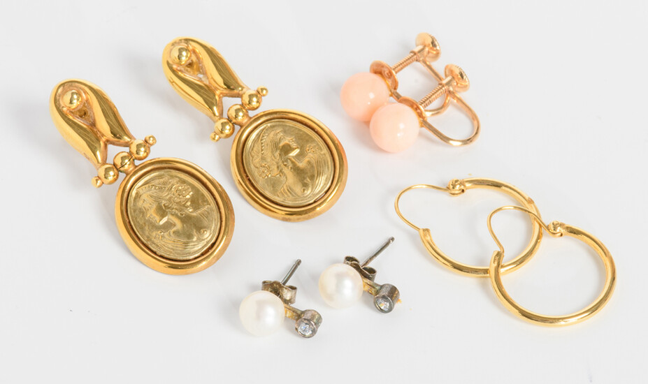 FOUR ASSORTED PAIRS YELLOW GOLD AND OTHER VINTAGE EARRINGS. Including...