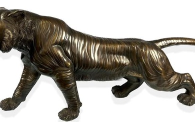 Grande scultura in bronzo brunito dopo G. Valton raff.te ''Tigre''...