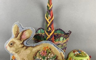 Group of 20 Assorted Easter Items