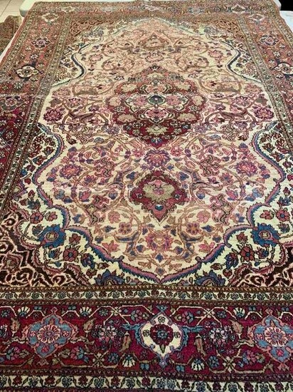 Hand Knotted Persian Esfahan Rug 4.5x6.3 ft #13