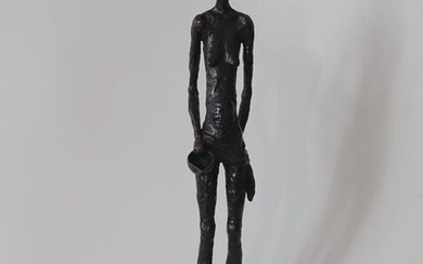 J. Keulers (1924-2019), bronze sculpture on stone base, Woman, with monogram, dated '88, h. 47 cm.