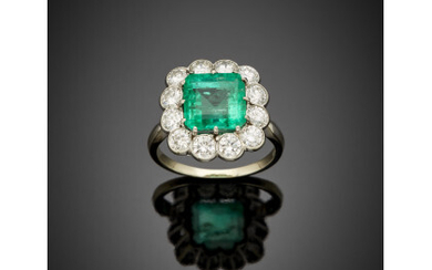 LUNATI Octagonal ct. 3.50 circa emerald and diamond white gold cluster ring, diamonds in all ct. 1.80 circa, g 5.10...