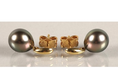 Ladies pair of Bunda cultured pearl earrings, set in 18ct ye...