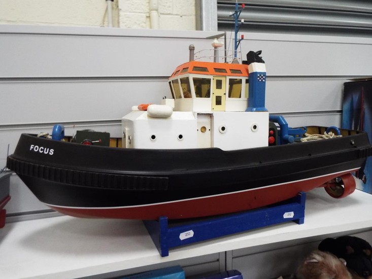 Large Model Tug boat. Radio controlled, twin engines. 28 in...