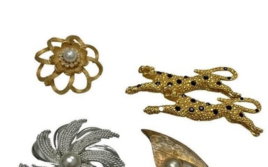 Lot of Four Assorted Gold & Silver Toned Brooches