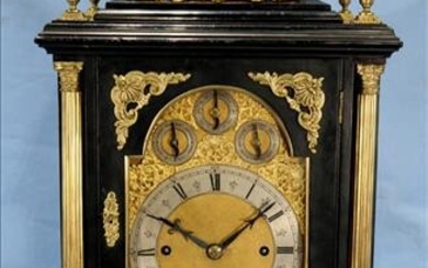 George III style bracket musical 8 bell clock