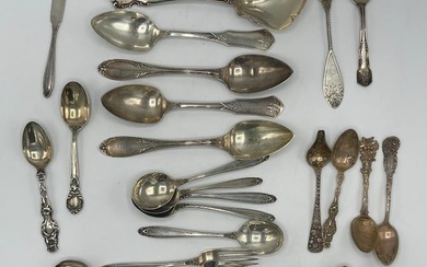 Mixed lot of sterling and coin silver flatware