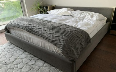 Modern Style Upholstered King Size Bed Frame