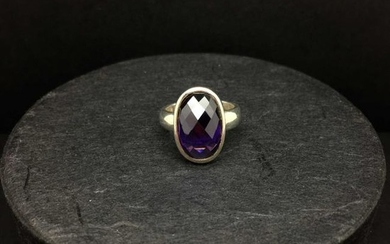 Old Amethyst and 925/1000 silver ring 8.2 gr