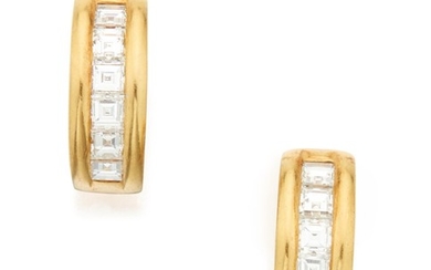 PAIR OF GOLD AND DIAMOND EARCLIPS, TIFFANY & CO.