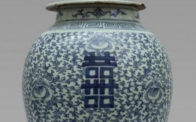 Potiche con coperchio in porcellana di Cina