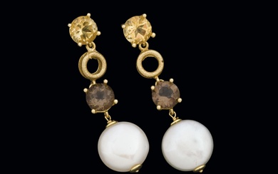 Quartz and pearl earrings
