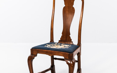 Queen Anne-style Carved Mahogany Side Chair
