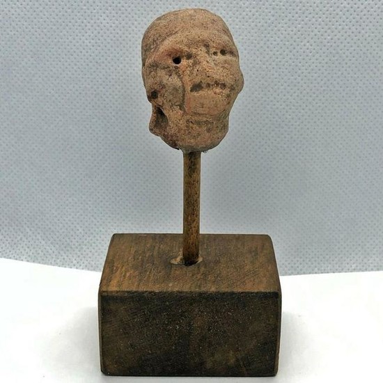 RARE! 300-800 AD Pre Columbian Face Clay Pottery Head