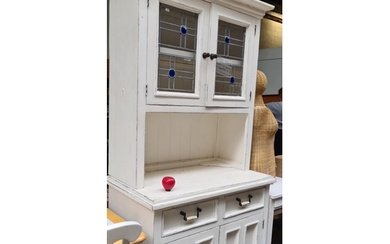 Star Lot : A graceful wooden white rustic country kitchen Fa...