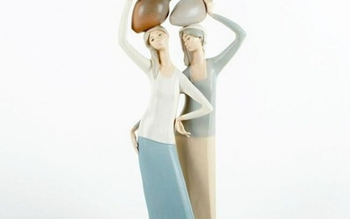 Two Women w/Jugs 1011014 - Lladro Porcelain Figurine