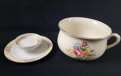 Vintage Porcelain Tray And Chamber Pot Lot Of Two