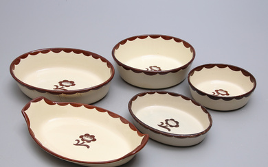 WILHELM KÅGE. A set of 5 pieces of tableware, “Pyro”, Gustavsberg.