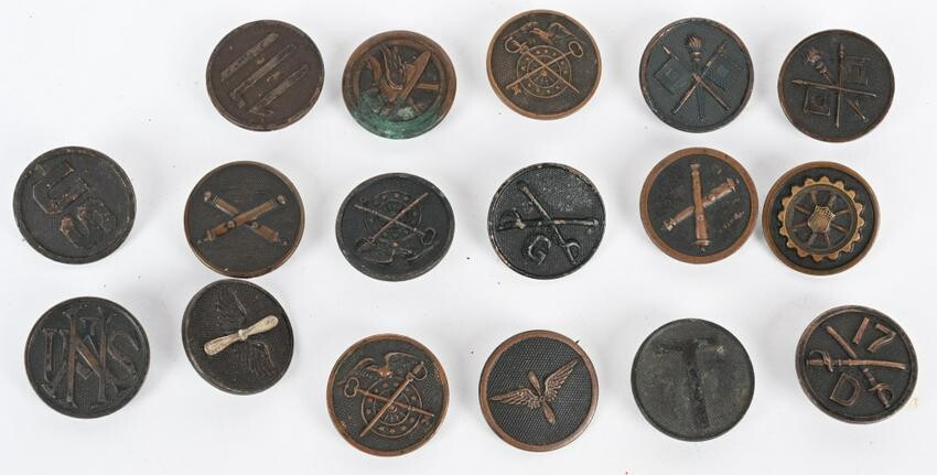 WWI US COLLAR DISK LOT OF 17 AIR SERVICE INFANTRY