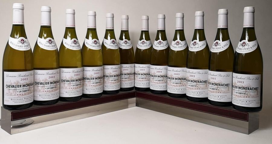 12 bouteilles Chevalier-Montrachet "La Cabotte"…