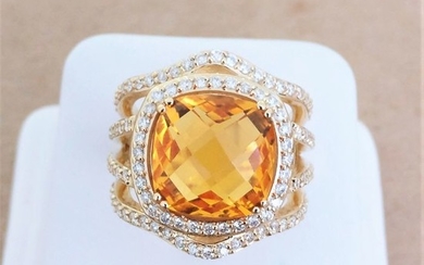 18 kt. Yellow gold - Ring - 12.38 ct Citrine - Diamonds