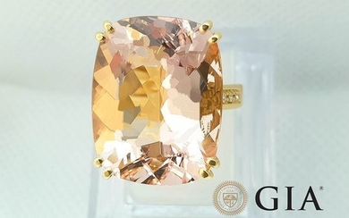 18 kt. Yellow gold - Ring - 15.60 ct GIA certified Morganite - Diamonds - No Reserve