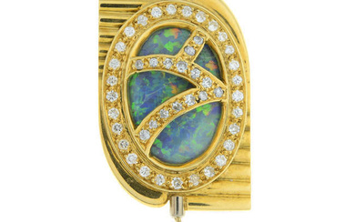 18ct gold opal & diamond pendant