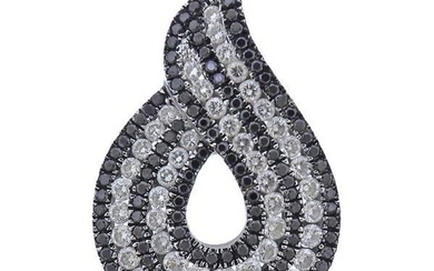 18k Gold Black White Diamond Pendant