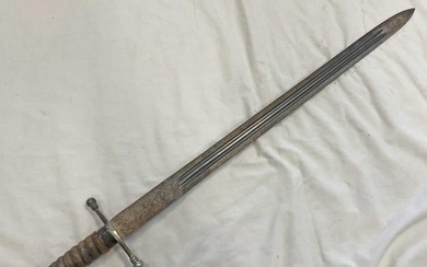 19TH CENTURY SCOTTISH BROADSWORD WITH 71CM LONG DOUBLE FULLE...