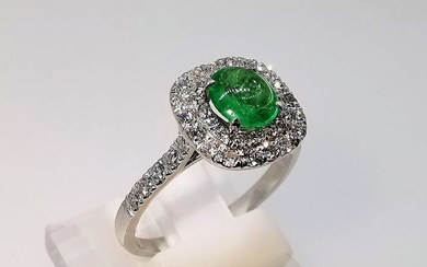 18 kt. White gold - Ring - 0.91 ct Emerald - Diamonds