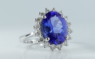 3.37 Carat Blue Tanzanite And Diamonds Diana Ring - 14Kt. White Gold Ring - 14 kt. White gold - Ring - 3.37 ct Tanzanite - Diamonds