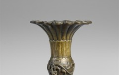 A bronze vase. Early Qing dynasty