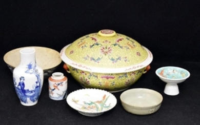 Seven-Piece Chinese Porcelain Grouping