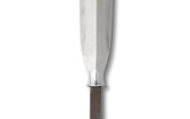A small yari (spear)