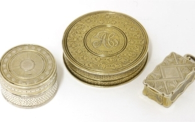 An unusual George III silver gilt patch snuff box