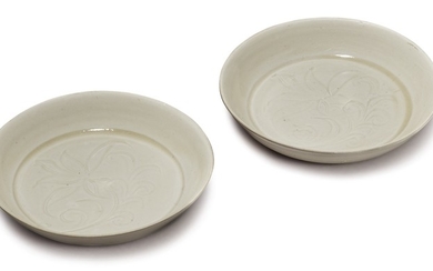 A PAIR OF SMALL CARVED 'DING' 'DAYLILY' DISHES NORTHERN SONG DYNASTY