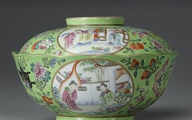 A FAMILLE ROSE GREEN-GROUND BOWL AND COVER DAOGUANG