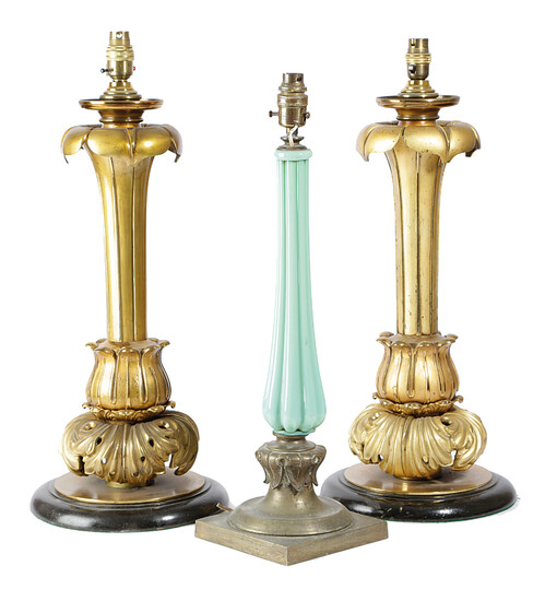 A PAIR OF WILLIAM IV GILT BRASS TABLE LAMPS