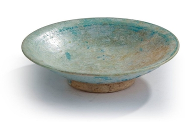 A TURQUOISE GLAZED POTTERY BOWL