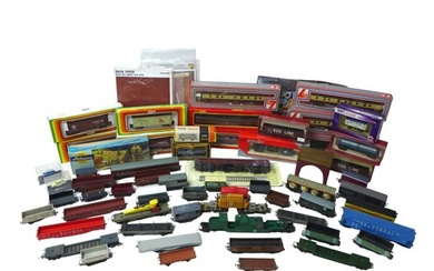 A collection of Hornby carriages and rolling stock, together...