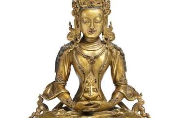 SOLD. A fine Sino-Tibetan gilt bronze figure of Amitayus. Qianlong 1736-1795. Weight 8737 g. H. 34.5 cm. – Bruun Rasmussen Auctioneers of Fine Art