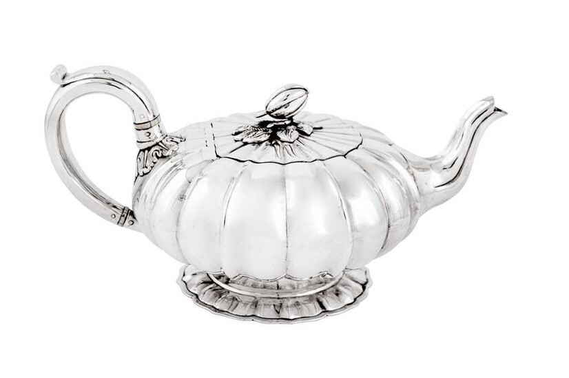 A rare early 19th century Chinese Export silver teapot, Canton circa 1830 mark of Khecheong