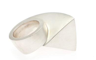 A ring of sterling silver. Height app. 2.3 cm. Weight app. 67 g. Size app. 62.