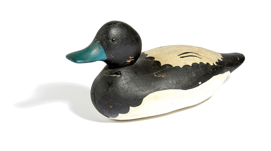 AN AMERICAN PAINTED PINE DECOY DUCK